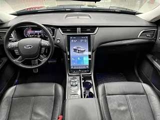FORD TAURUS 2021