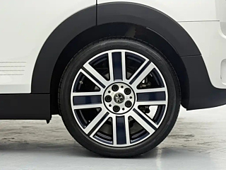 MINI CLUBMAN  2023 YEAR FACELIFT 2.0T COOPER S 2023