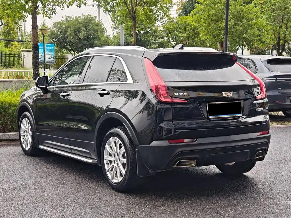 CADILLAC XT4 2019