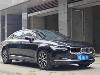 VOLVO S90 2021