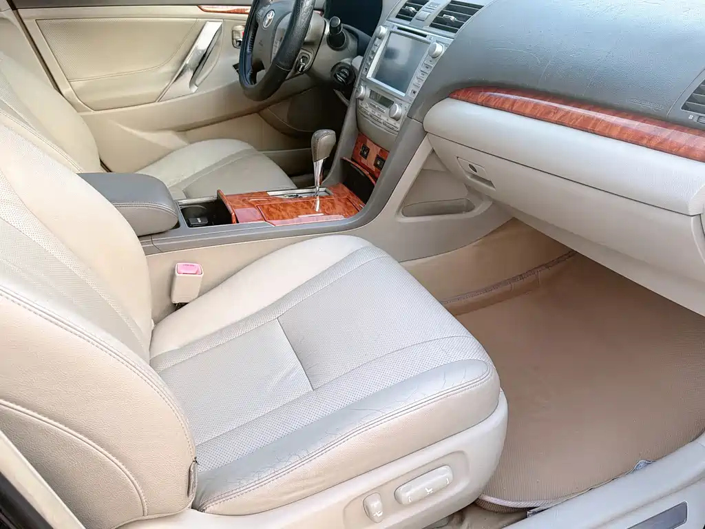 TOYOTA CAMRY 2008