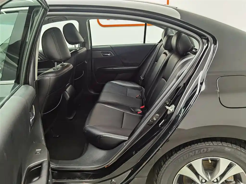 HONDA ACCORD 2015