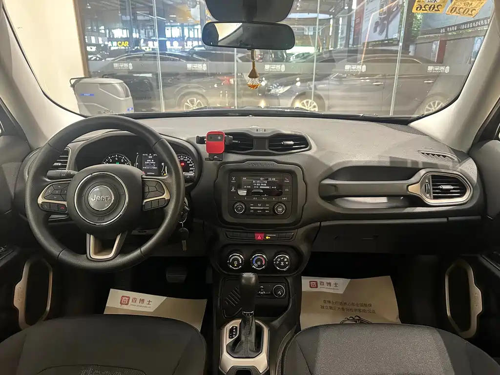 JEEP RENEGADE 2018