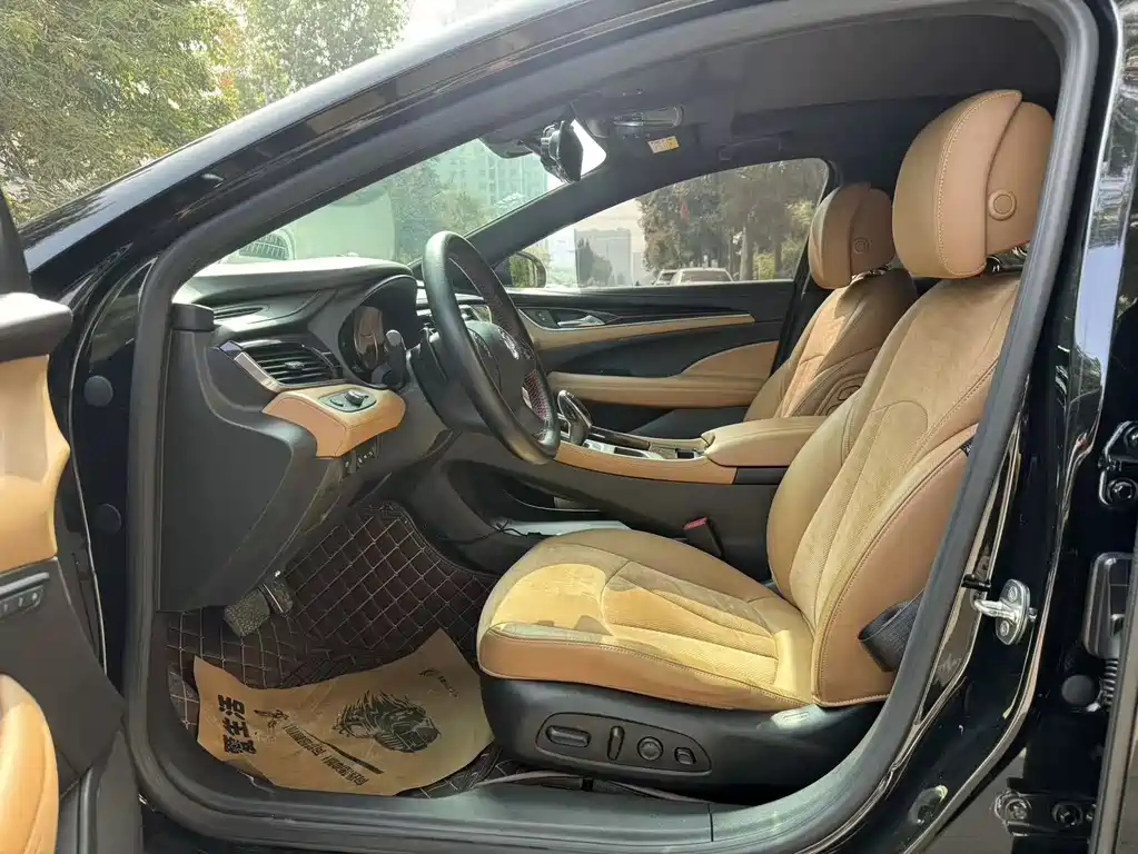 BUICK LACROSSE 2017