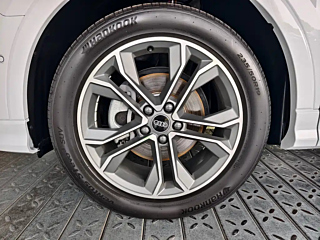 AUDI Q3  2024 YEAR 40 TFSI FASHION DYNAMIC 2024