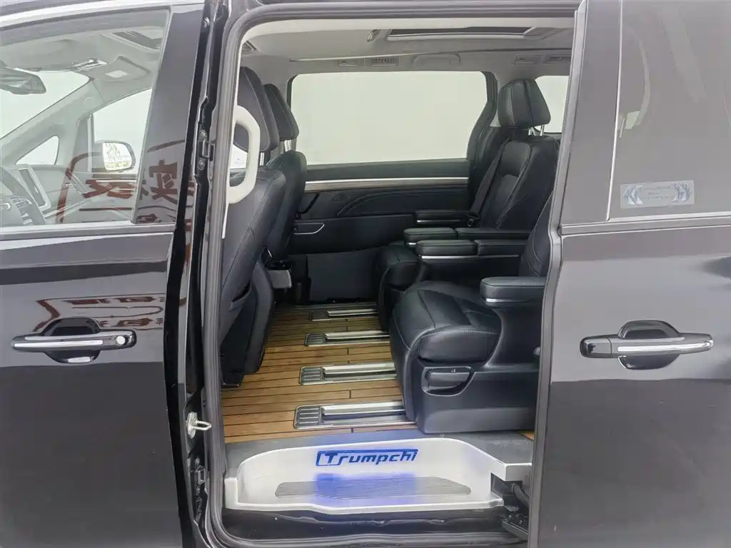 TRUMPCHI M8 2023
