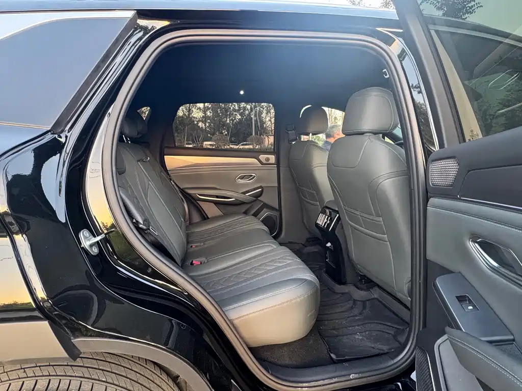 BYD SONG L DM-I 2025