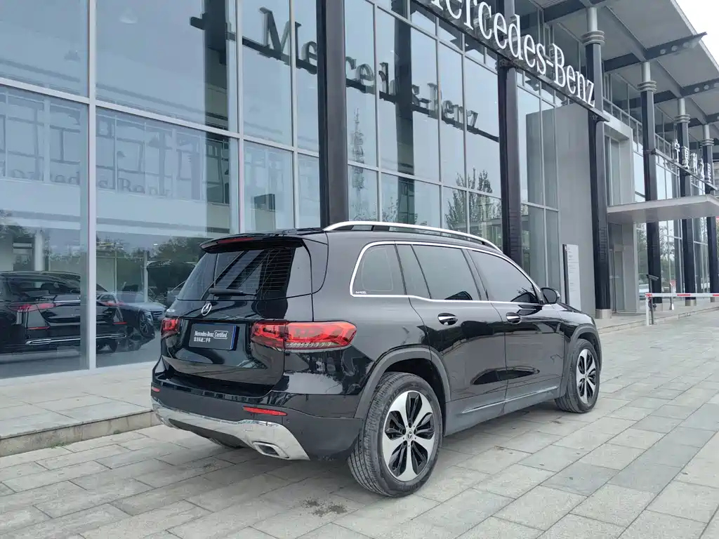 MERCEDES BENZ GLB 2022