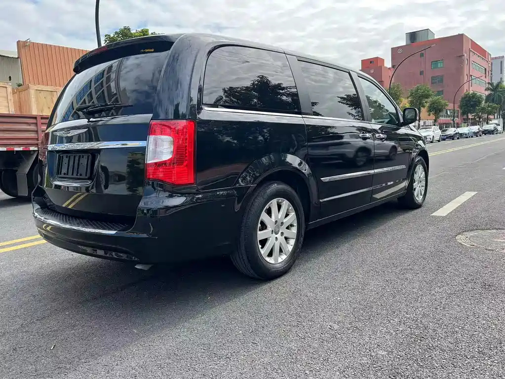 CHRYSLER BIG 捷龙 IMPORT 2015