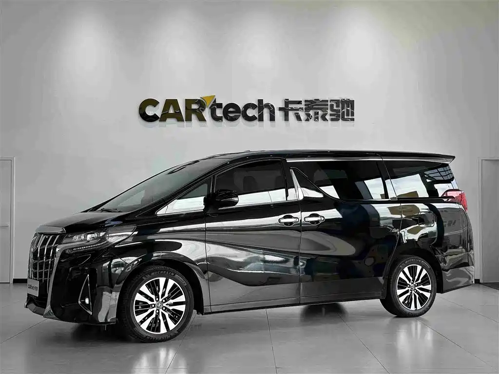 TOYOTA ALPHARD 2018