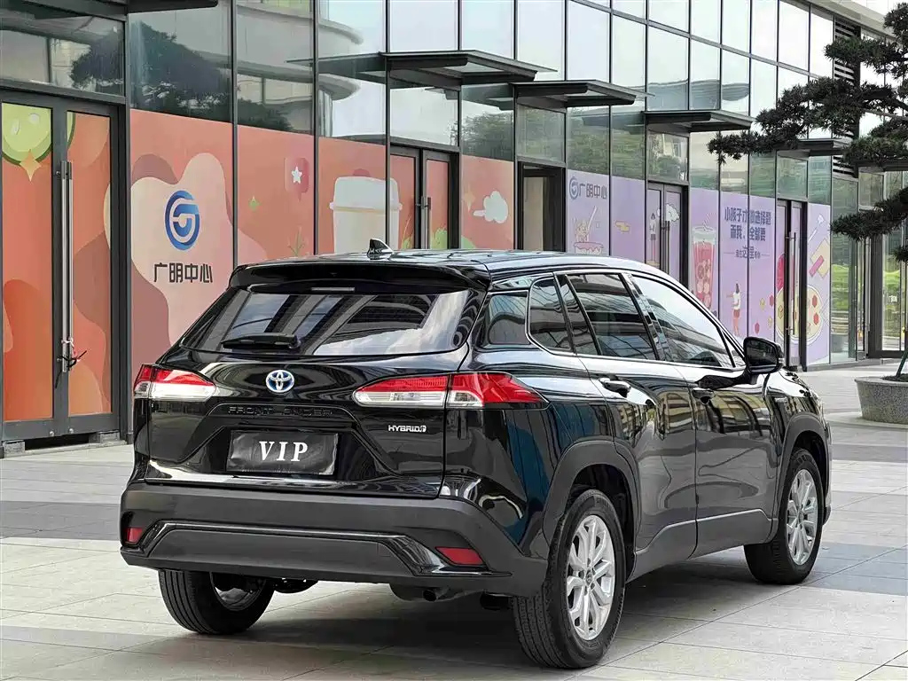 TOYOTA FRONTLANDER 2024