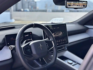 POLESTAR 4  2024 YEAR  STANDARD RANGE PLUS & 2024