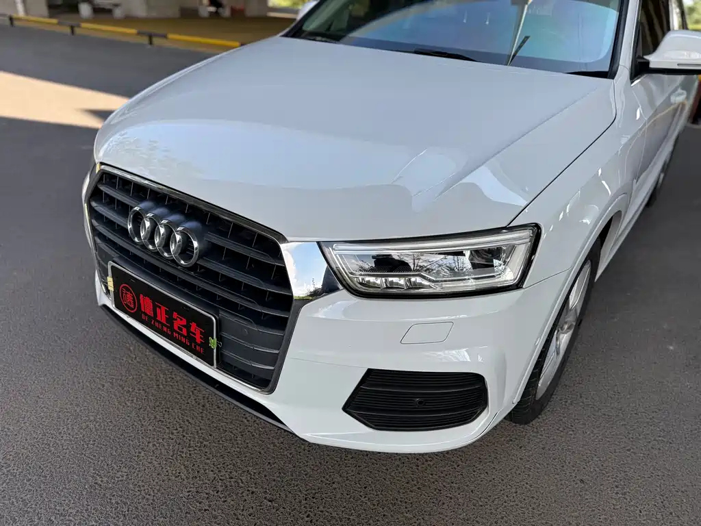 AUDI Q3 2017