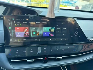 CHANGAN UNI-K  2024 YEAR 2.0T 2WD  EDITION 2024