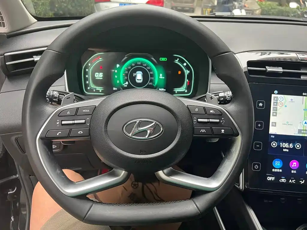 HYUNDAI TUCSON 2023