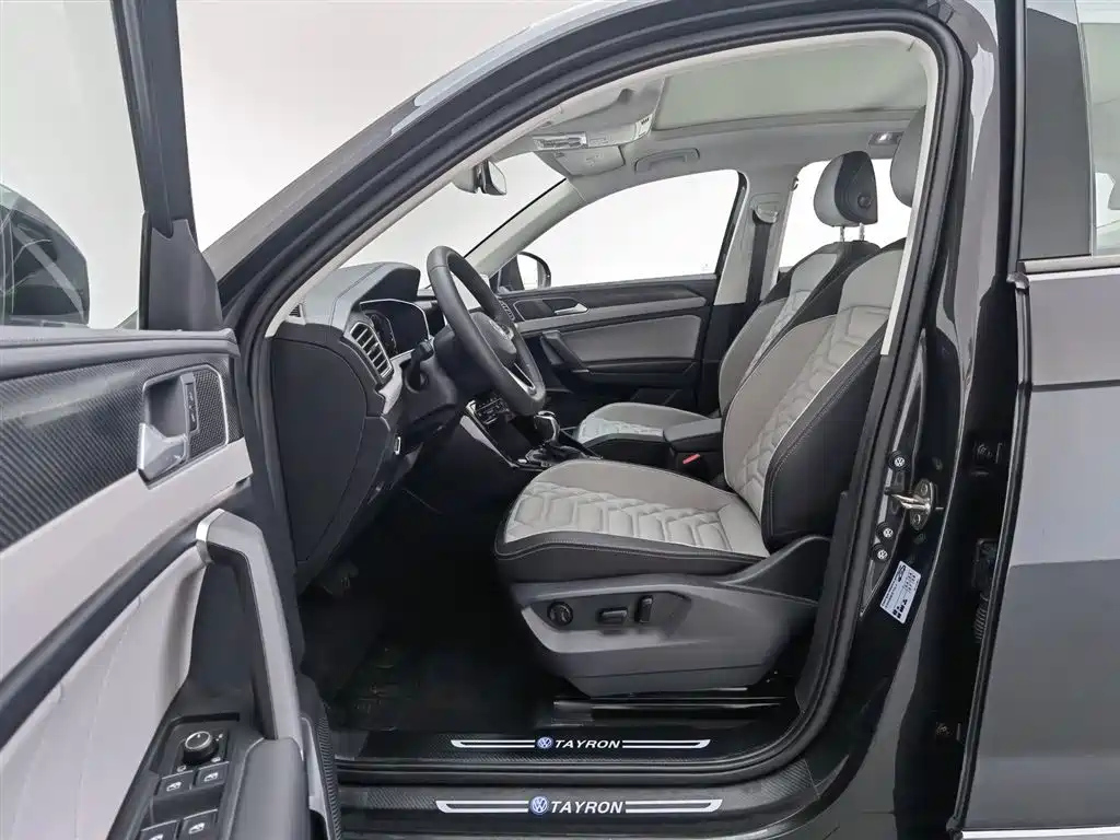 VOLKSWAGEN TAYRON 2024