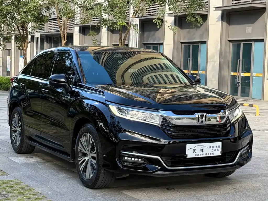 HONDA AVANCIER 2020