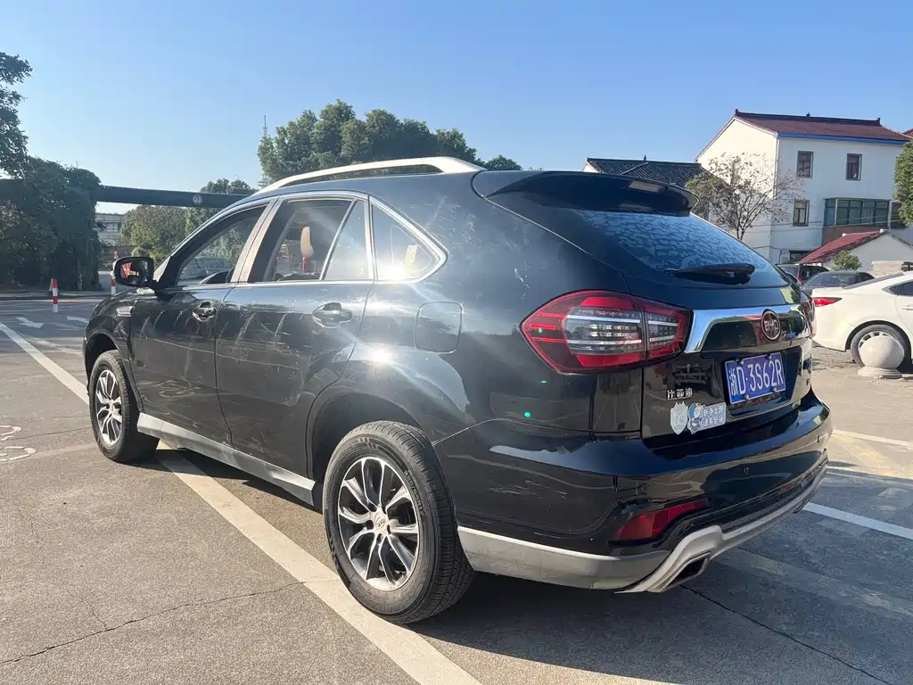 BYD S7 2018
