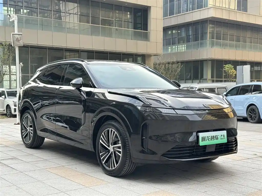 LYNK&CO 08 NEW ENERGY 2024