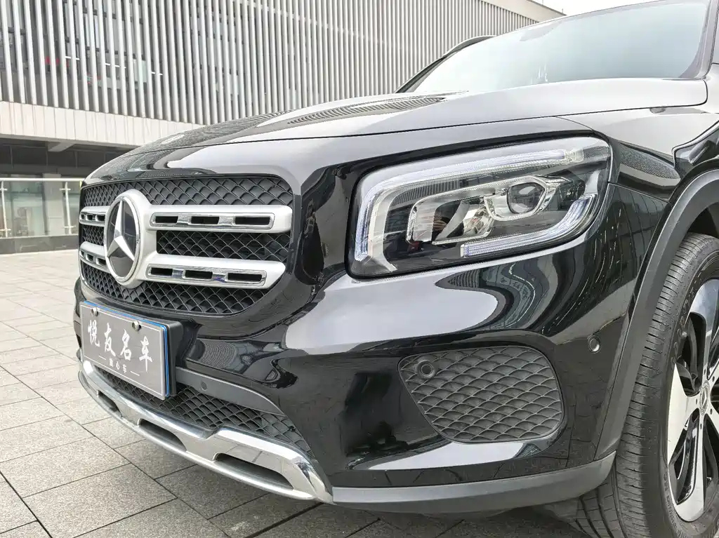 MERCEDES BENZ GLB 2022