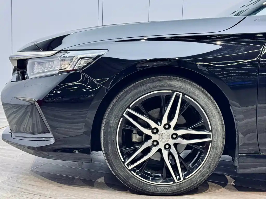 HONDA INSPIRE 2022