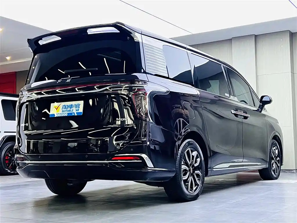 HONGQI HQ9 2023