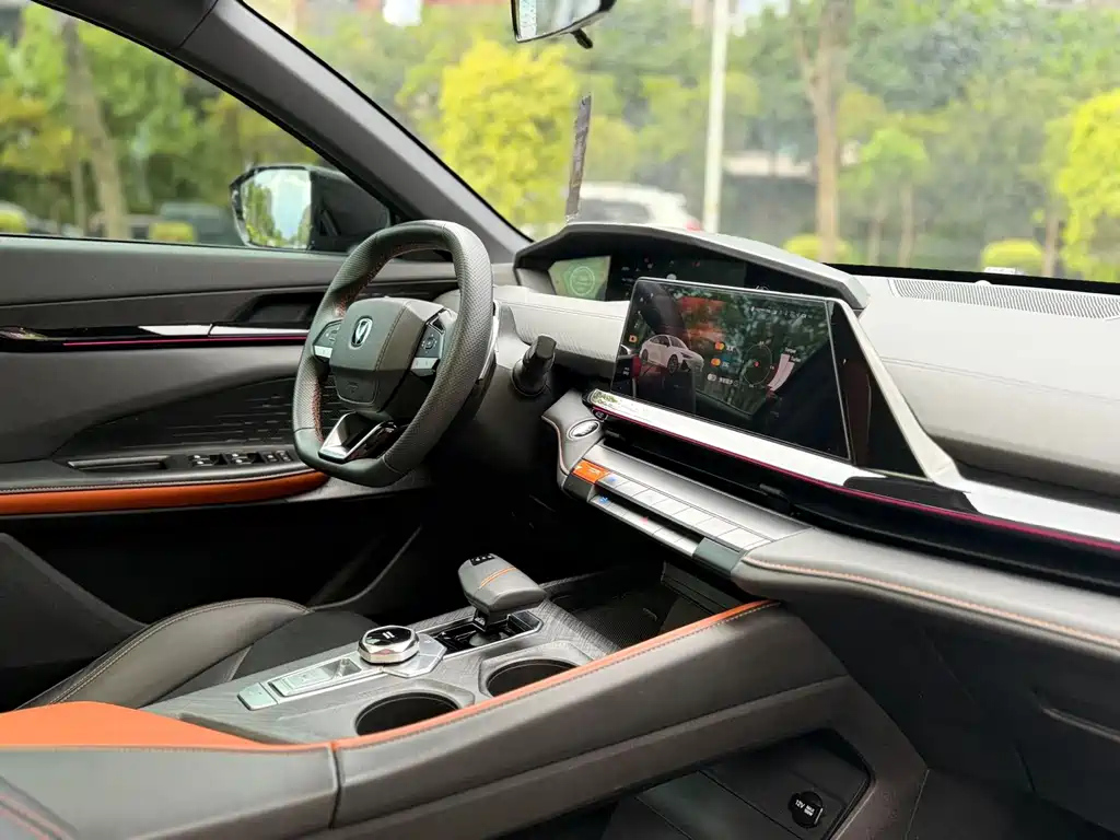 CHANGAN UNI-V 2022