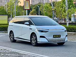 XPENG MOTORS X9  2024 YEAR 640 4WD MAX 2024