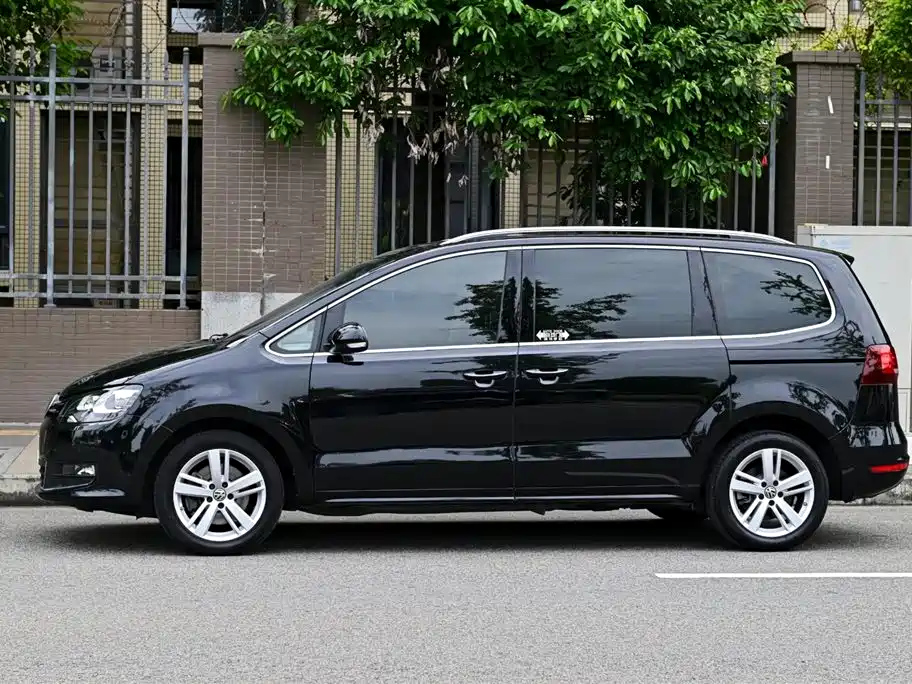 VOLKSWAGEN SHARAN 2018