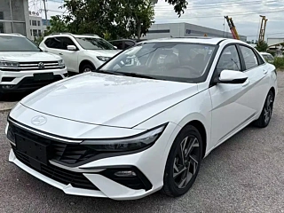 Заказать HYUNDAI ELANTRA