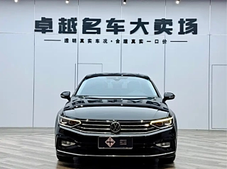 VOLKSWAGEN MAGOTAN 2023