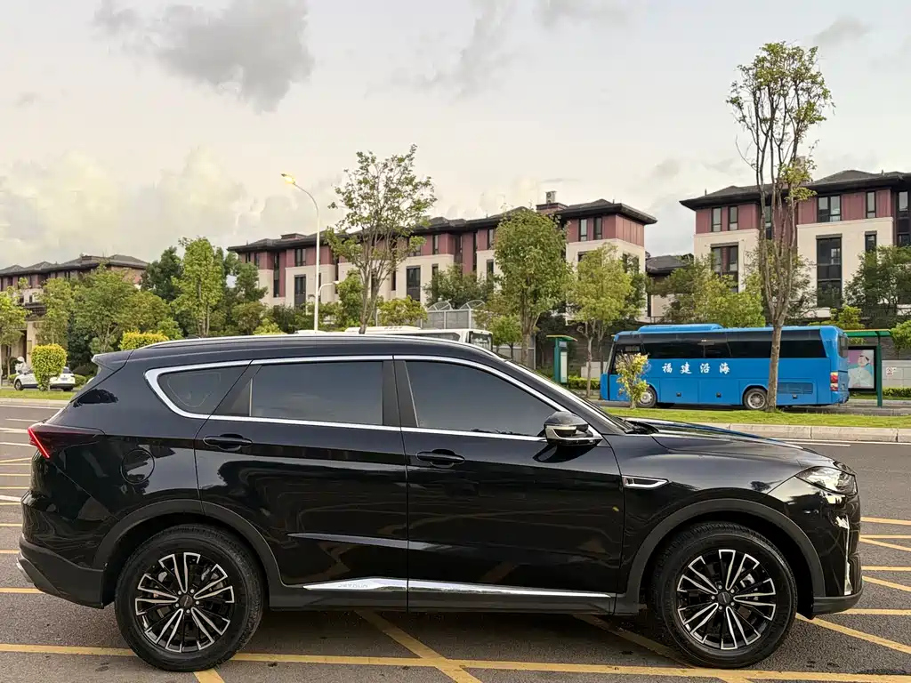 JETOUR X70 PLUS 2021