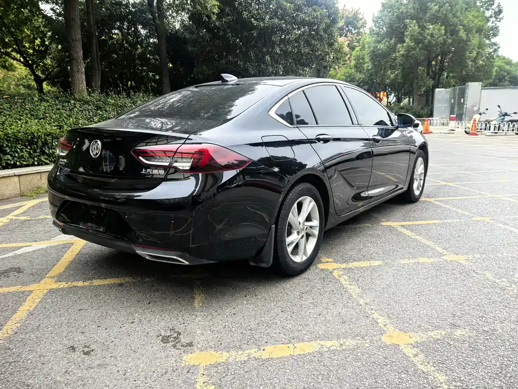 BUICK REGAL 2021