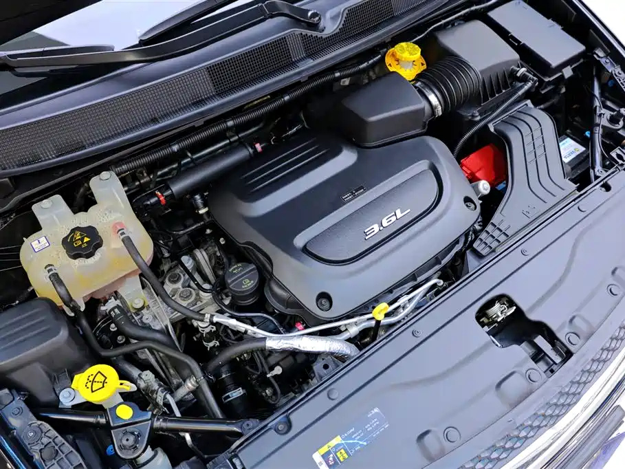CHRYSLER OTHER 2017