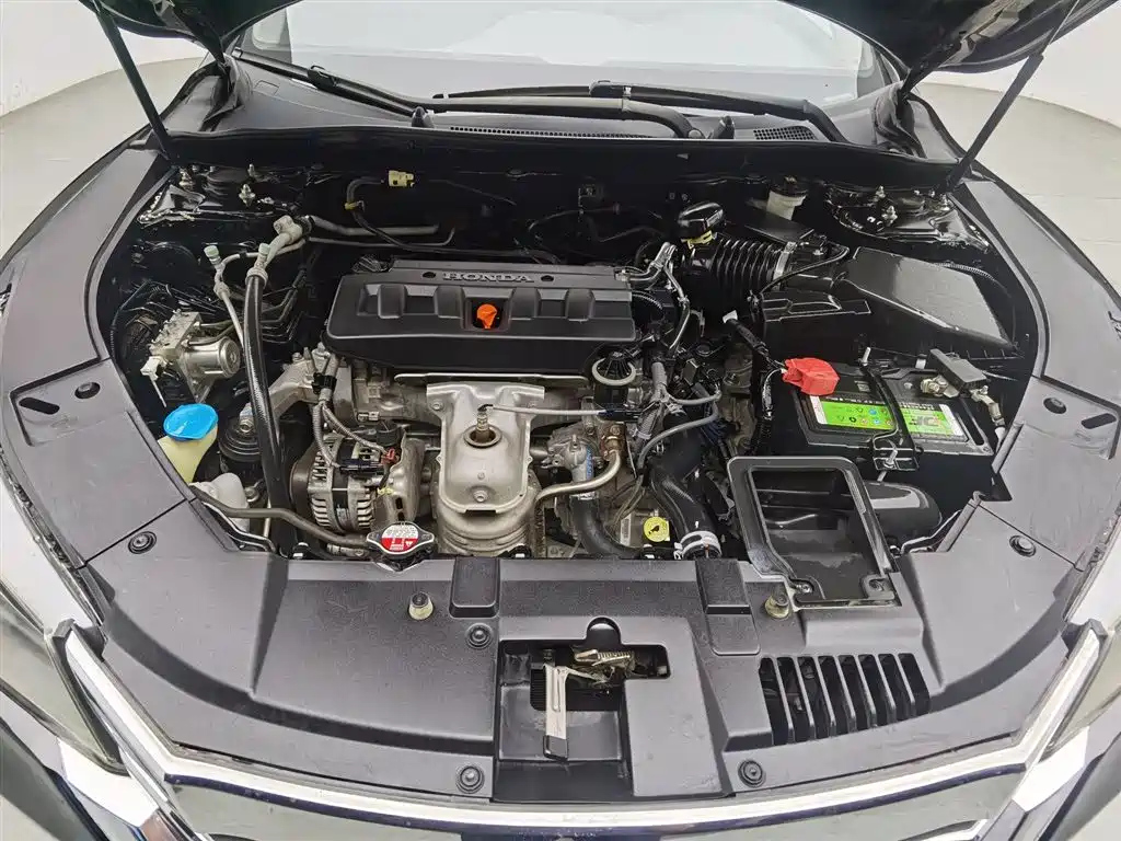 HONDA ACCORD 2015