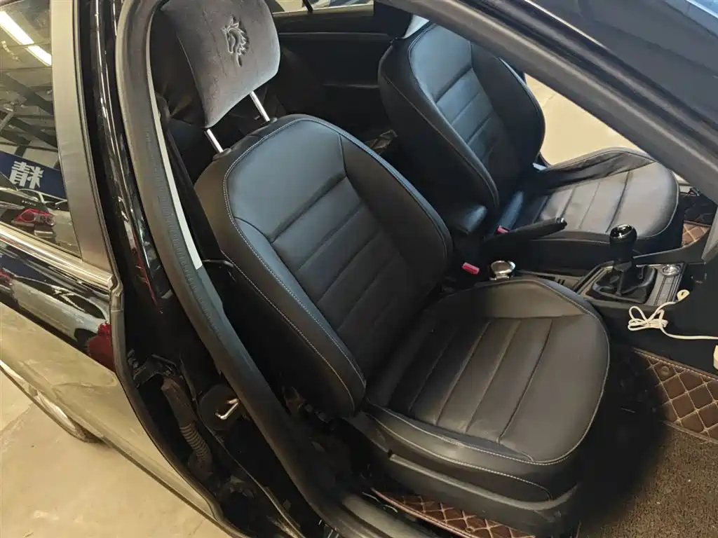 VOLKSWAGEN LAVIDA 2017