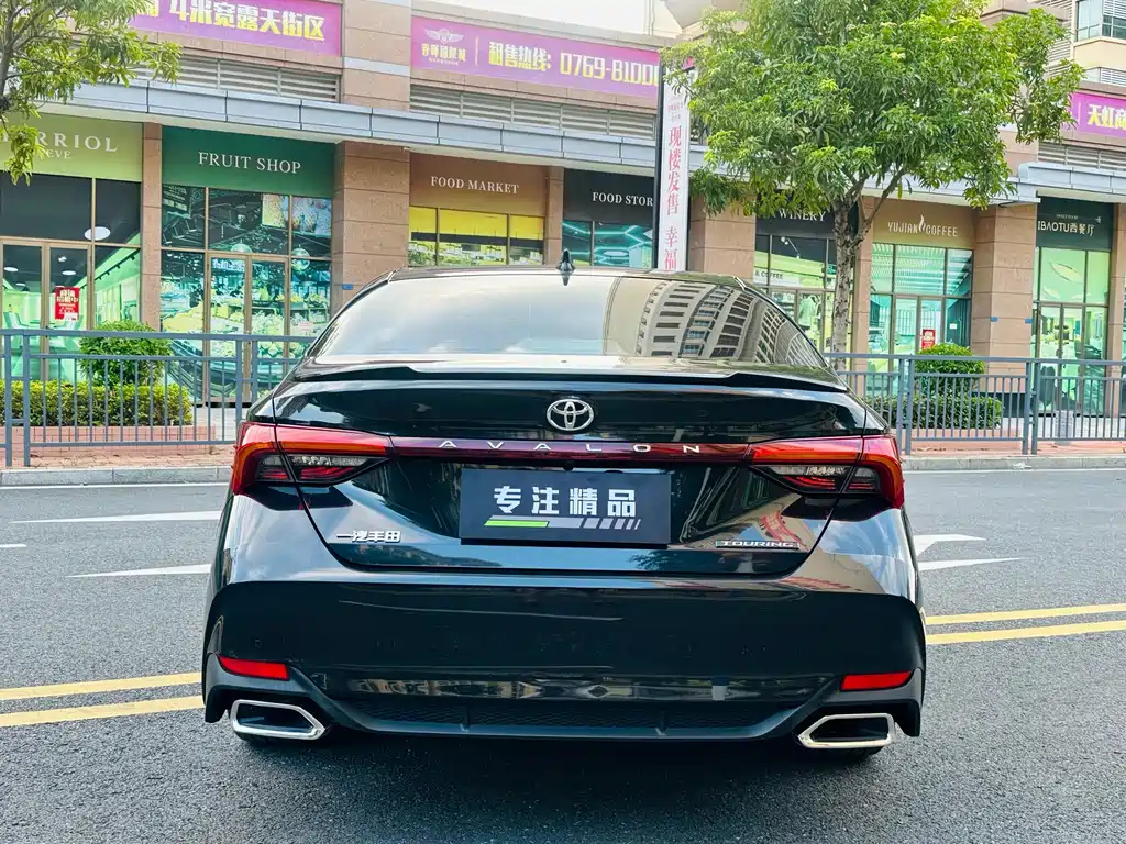 TOYOTA AVALON 2022