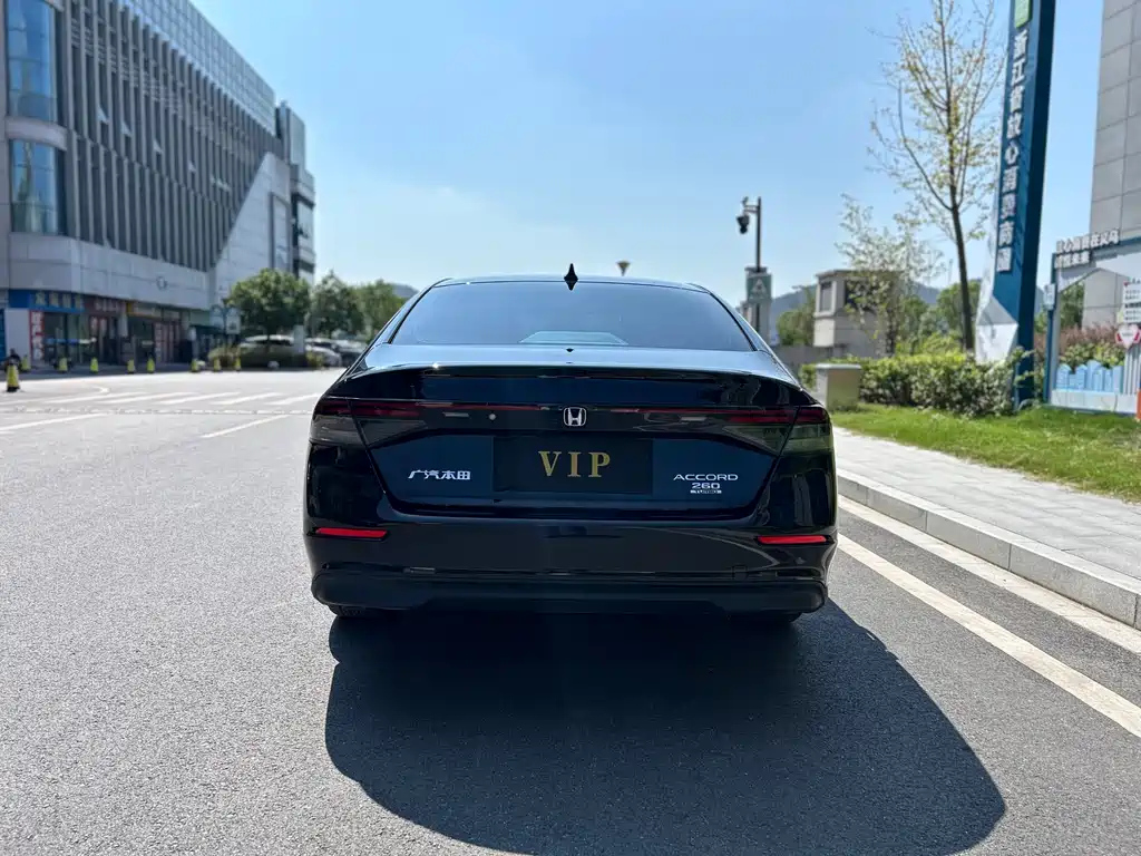 HONDA ACCORD 2025