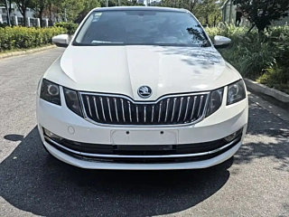 SKODA OCTAVIA  2019