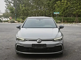 VOLKSWAGEN GOLF 2021