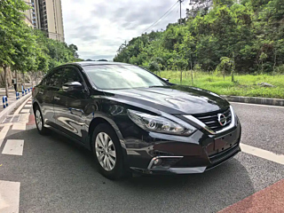 NISSAN TEANA 2018