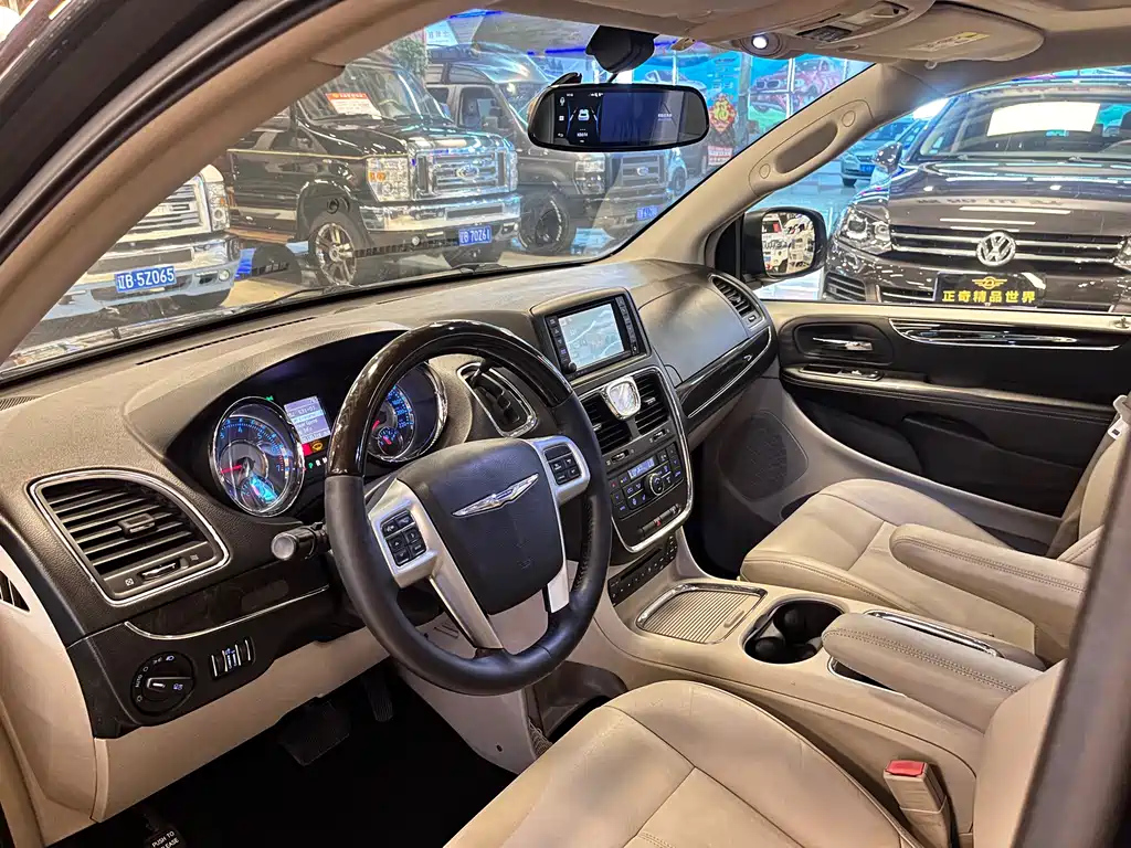 CHRYSLER BIG 捷龙 IMPORT 2013