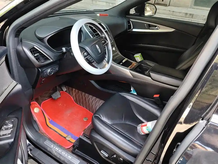 LINCOLN NAVIGATOR IMPORT 2019