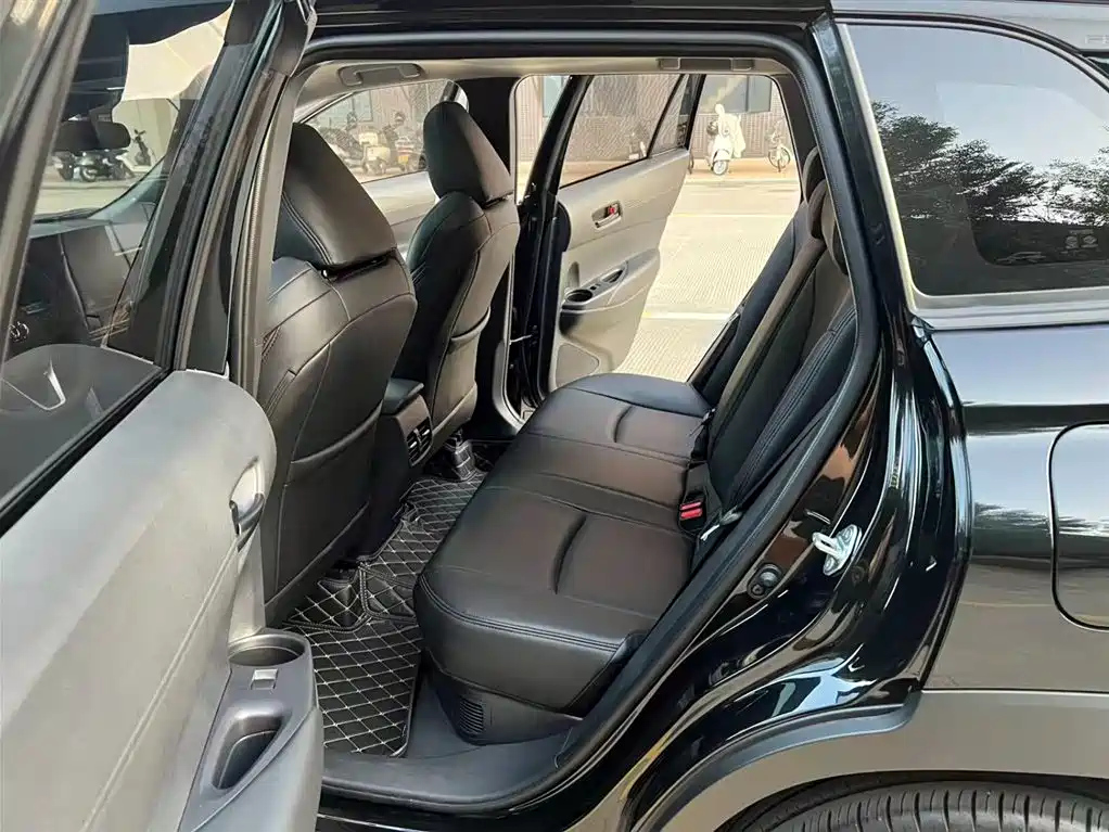 TOYOTA FRONTLANDER 2024