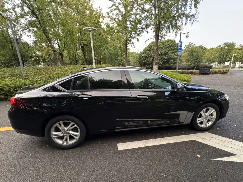 BUICK REGAL 2021