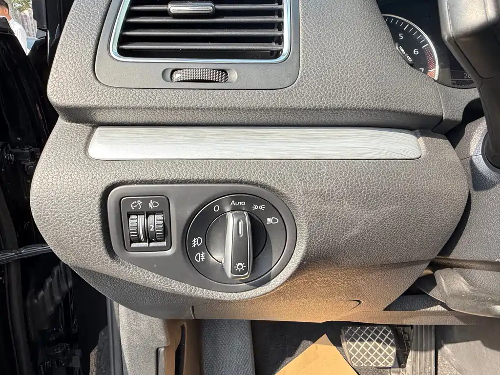 VOLKSWAGEN SHARAN 2017