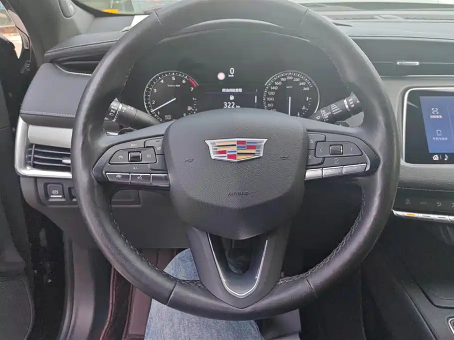 CADILLAC XT4 2020