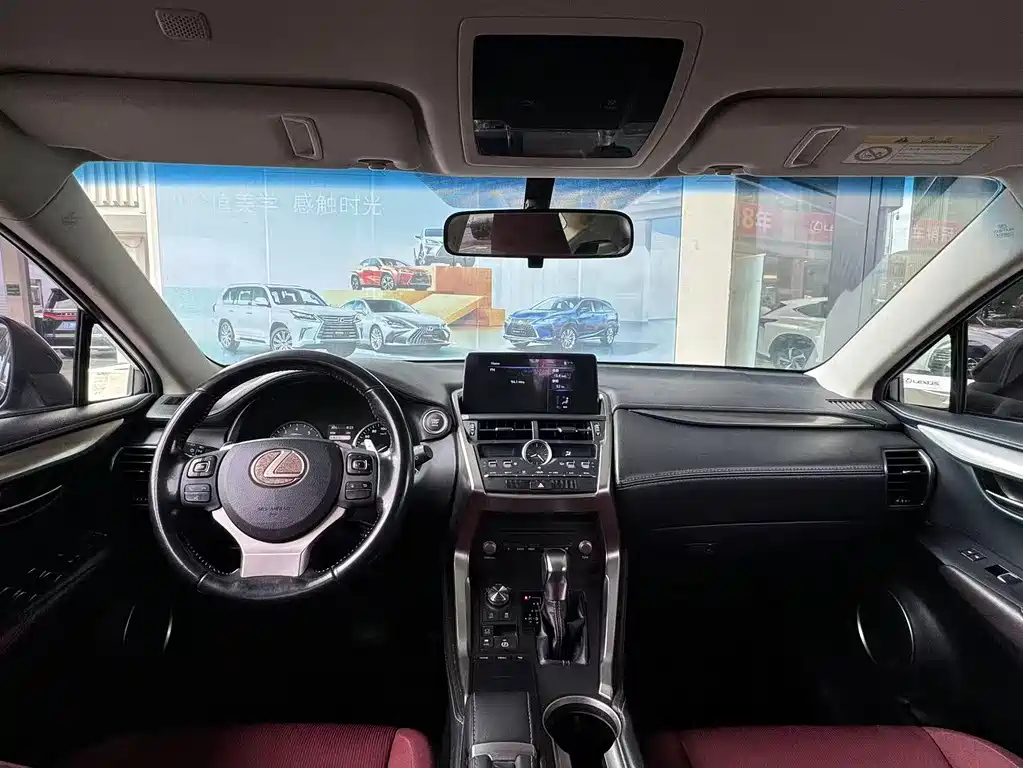 LEXUS NX 2017