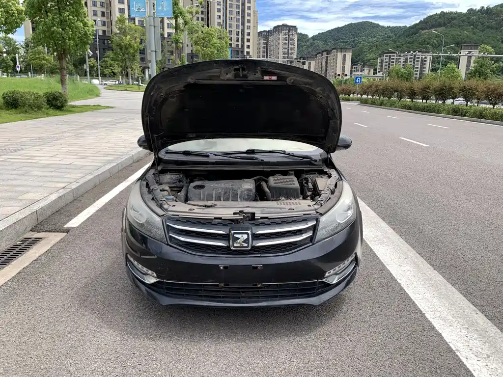 ZOTYE Z500 2015