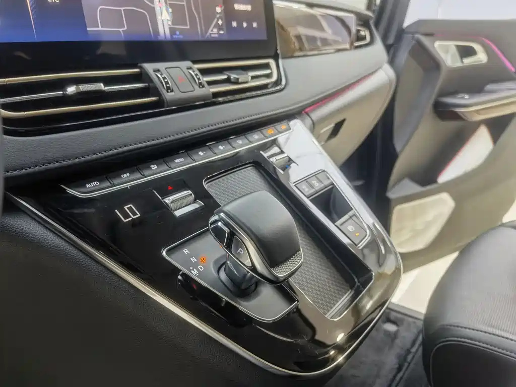 HONGQI HQ9 2023